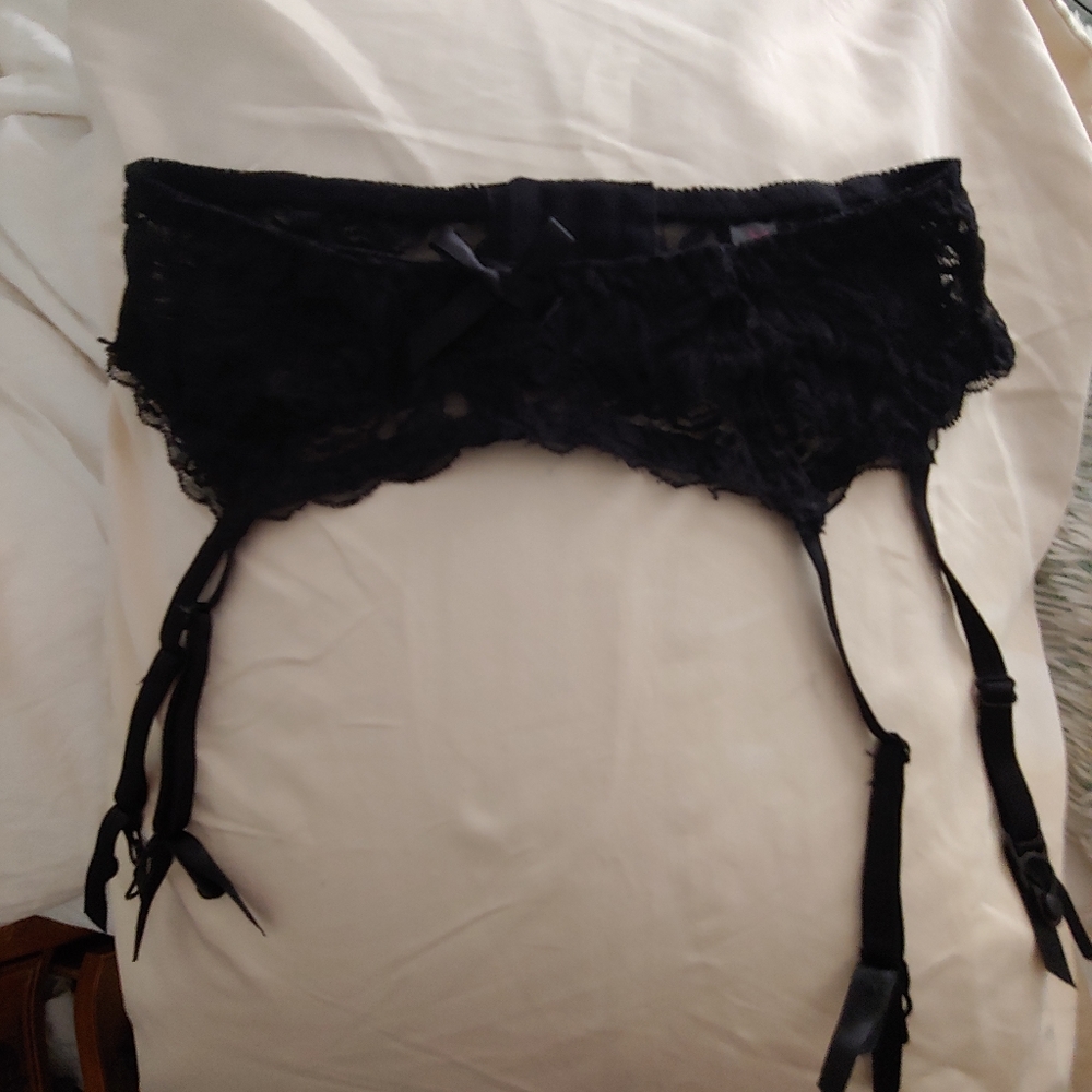 Dream girl garter black